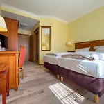 Woerlitzer Hof 호텔