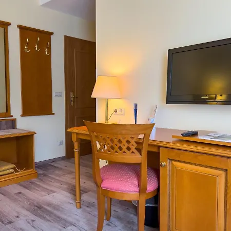 Woerlitzer Hof فندق