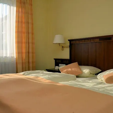 Woerlitzer Hof Hotel 4*