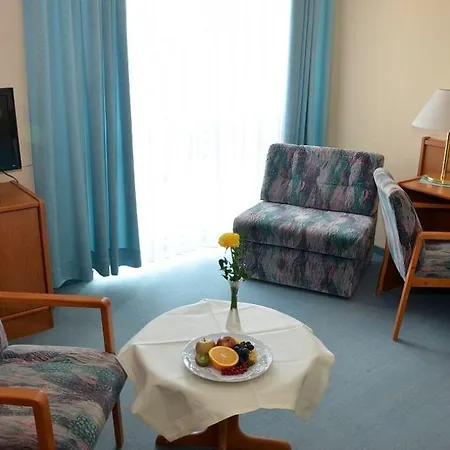 Hotel Woerlitzer Hof 4*