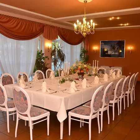 Отель Woerlitzer Hof